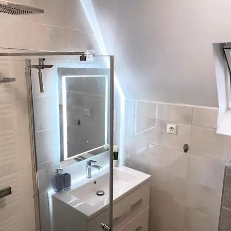 Appartement Irisz Hillside