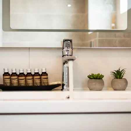 Daire Irisz Hillside